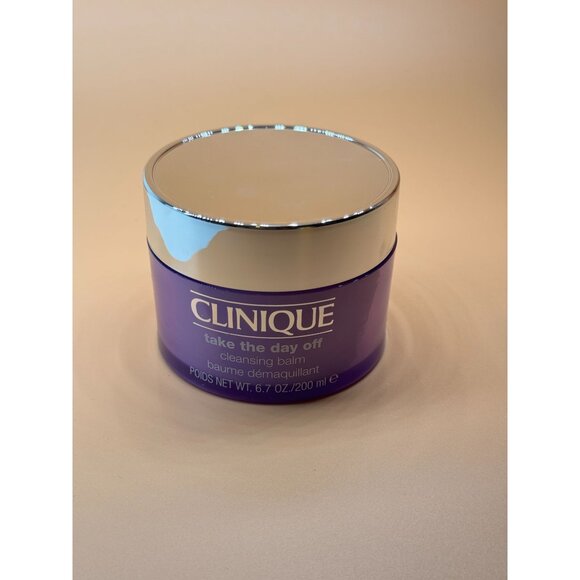 Clinique Cleansing Balm Take The Day OffTM, 6.7 oz/200 ml - Picture 2 of 5